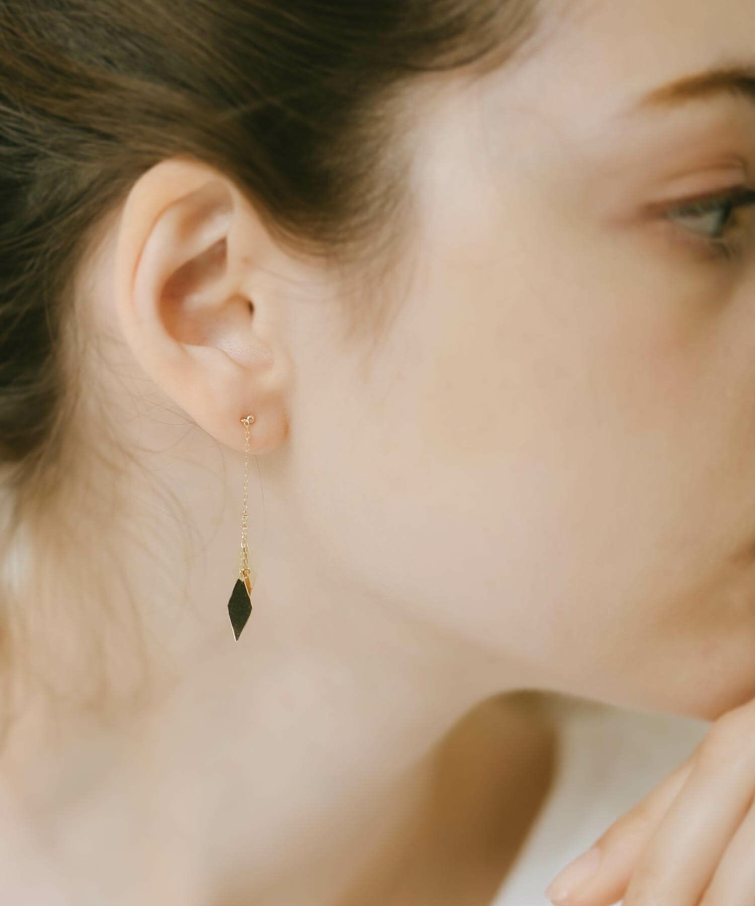 ひし形ゴールドピアスアレルギー対応シンプル【quercuクエルク】ピアスゴールドロング揺れるピアスレディース20代30代40代50代普段使いシンプルk10ネックレスチェーン10k10金クリスマスプレゼント彼女ギフト還暦祝い女性プレゼントかわいい