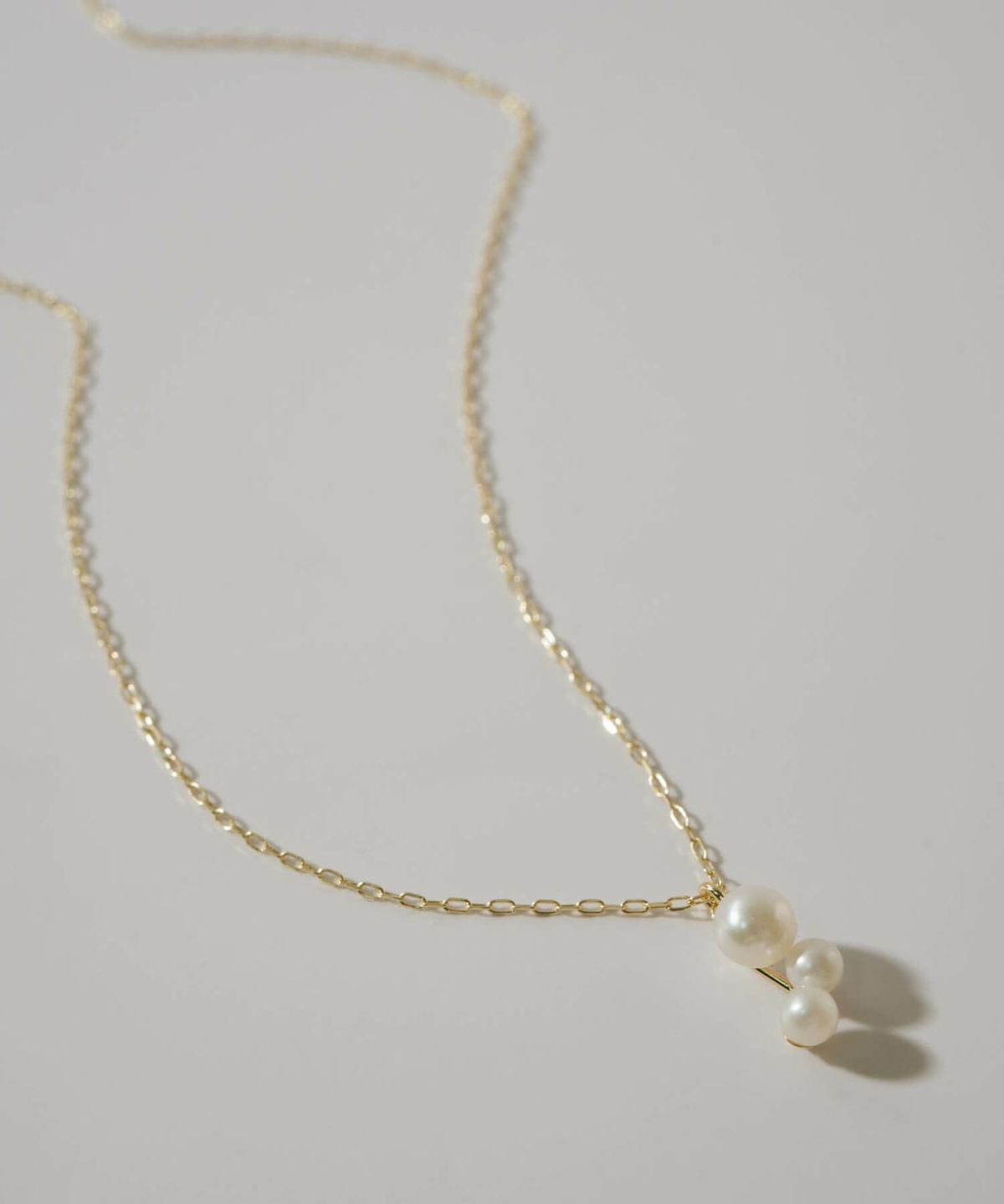 パールネックレス3連40cmレディースシンプル【perle-ecumeペルル・エキューム】真珠淡水パールネックレス小粒カジュアル金属アレルギー対応レディースゴールドスキンジュエリーシンプル上品華奢細身大人可愛いおしゃれ