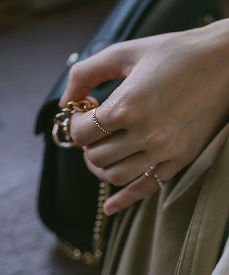 スタッズ k10 リング 指輪 10金 レディース シンプル おしゃれ アレルギー対応 【spina スピナ】 指輪 ゴールド 華奢 スタック リング 重ねづけ 地金リング 10k メンズ ブランド 50代女性プレゼント カットリング フルスタッズリング ピラミッド カット リング