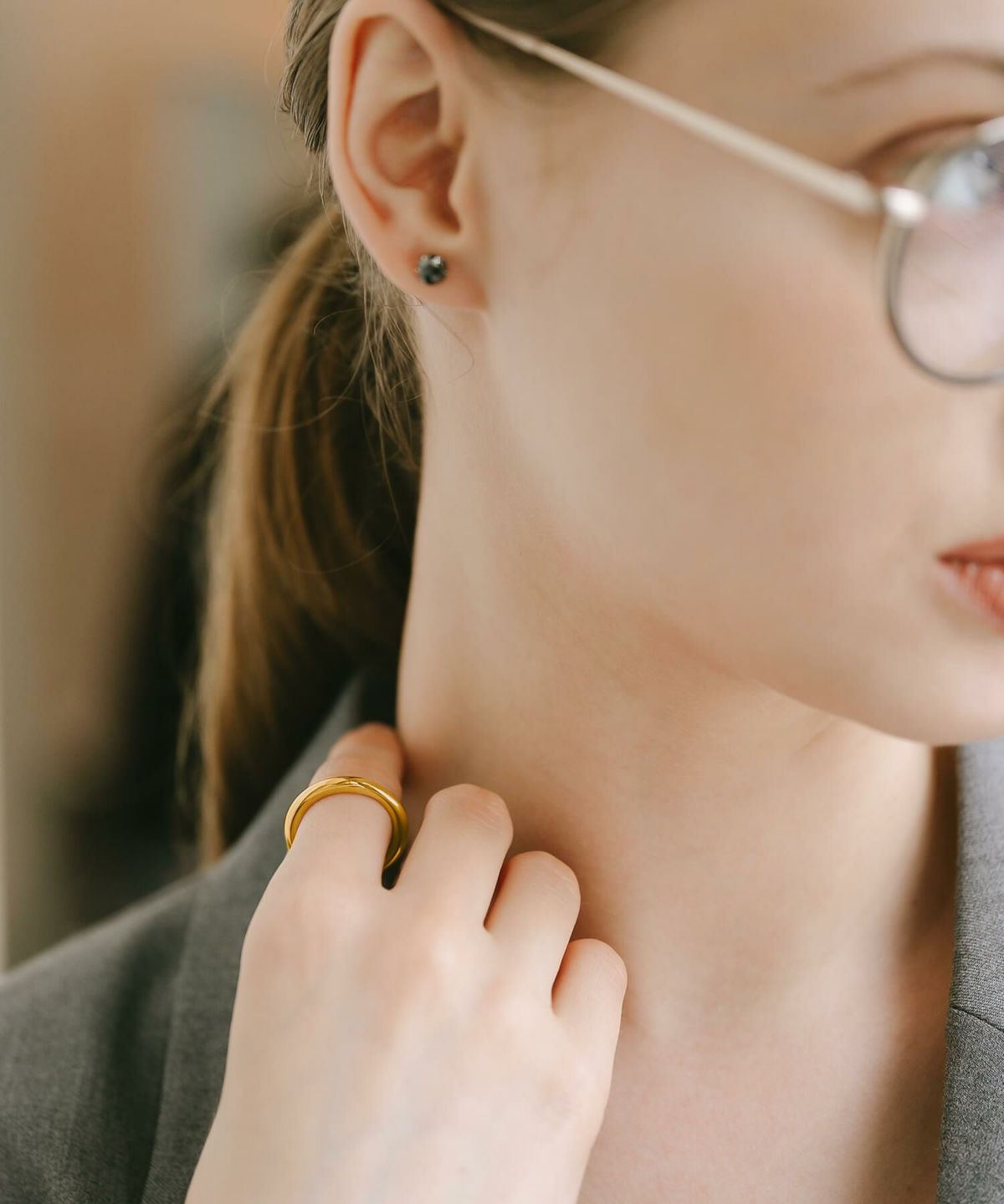 シンプルなデザインの3mmシルバー925リング、ゴールドメッキ仕様