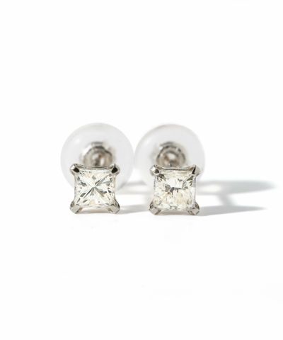 【正規品】FolliFollieダイヤモンド18kピアス。クロス&ハート♥ K18 5Diamond Swing Stud Earrings FIDO -フィド- | Ops.(オプス