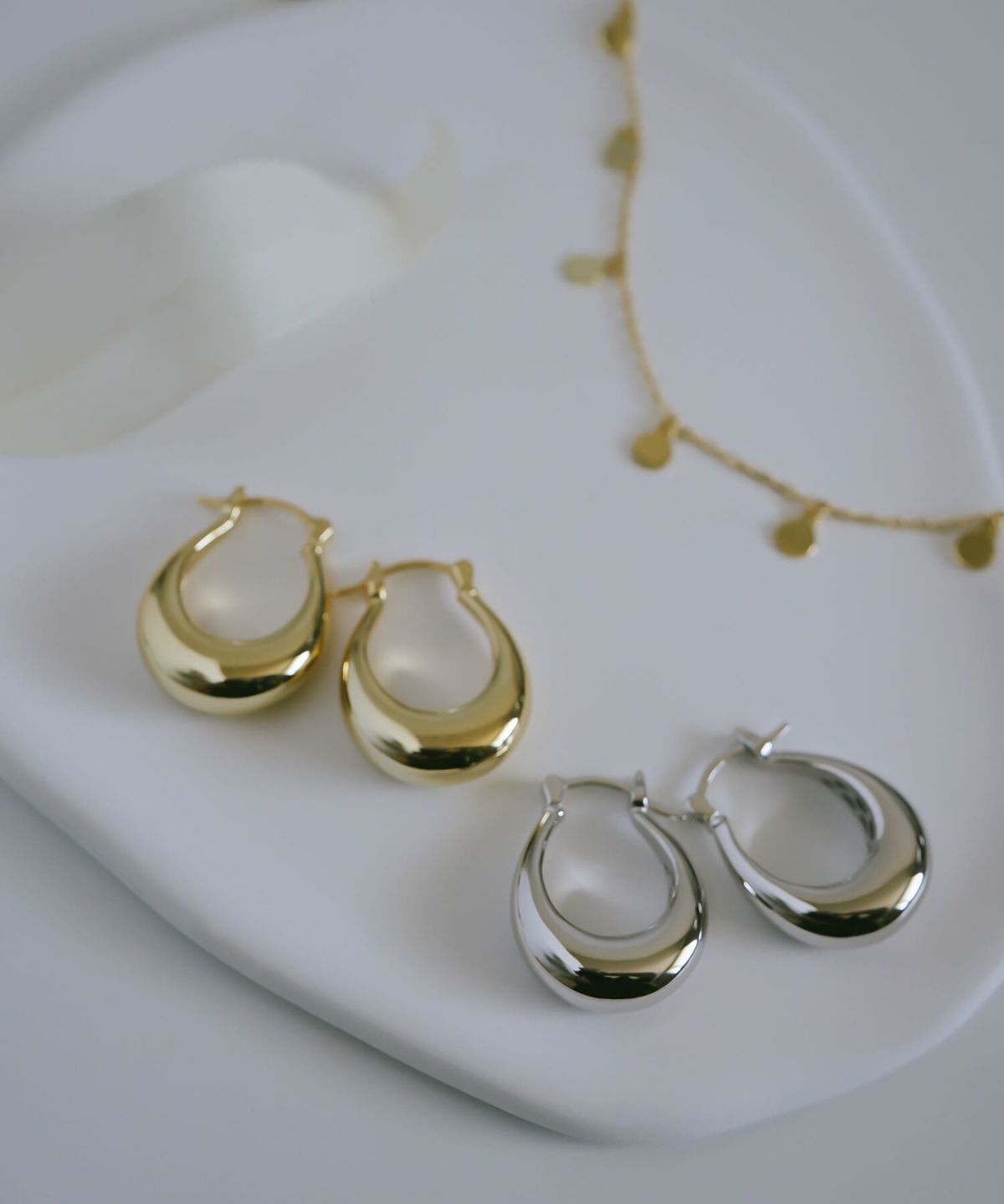 フープピアス 大きめ シルバー ピアス フープ 金属アレルギー対応 【Ladew-miel ラデューミエル】 レディース ドロップ 揺れる シルバー925 雫 大きい 大ぶり ゴールド オーバル おしゃれ 個性的 人気 シンプル カジュアル 大人 かわいい