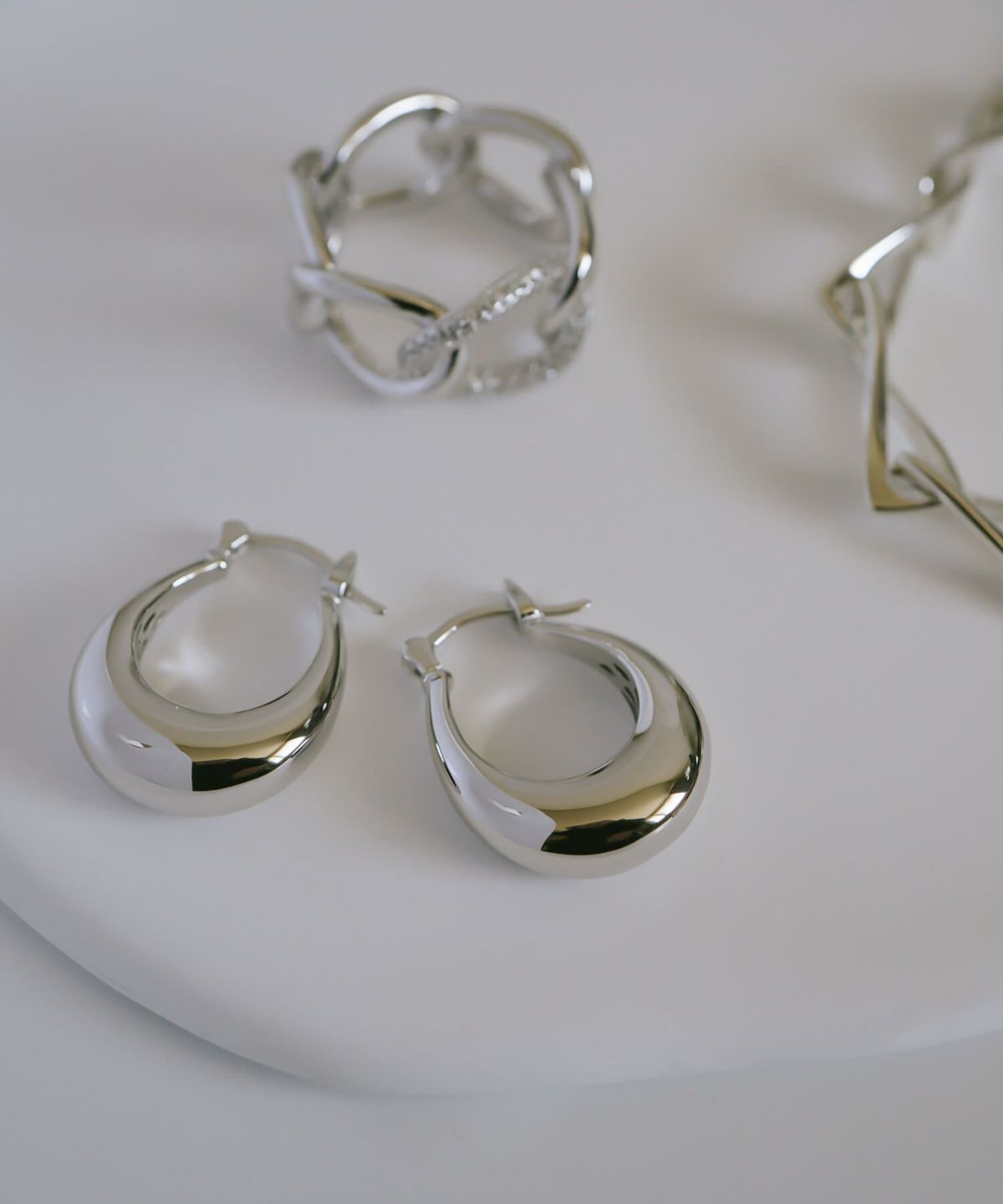 フープピアス 大きめ シルバー ピアス フープ 金属アレルギー対応 【Ladew-miel ラデューミエル】 レディース ドロップ 揺れる シルバー925 雫 大きい 大ぶり ゴールド オーバル おしゃれ 個性的 人気 シンプル カジュアル 大人 かわいい