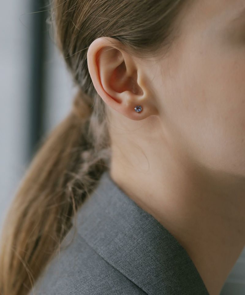 ピアス 一粒 天然石 【enlille-nova エンリル・ノヴァ】  ゴールド K10 金属アレルギー対応 タンザナイト ブルートパーズ トルマリン  ブランド 10K 10金 小さめ 小さい 小ぶり 大人 おしゃれ シンプル レディース  誕生石 エレガント 石 パワーストーン お守り 軽量 推し色