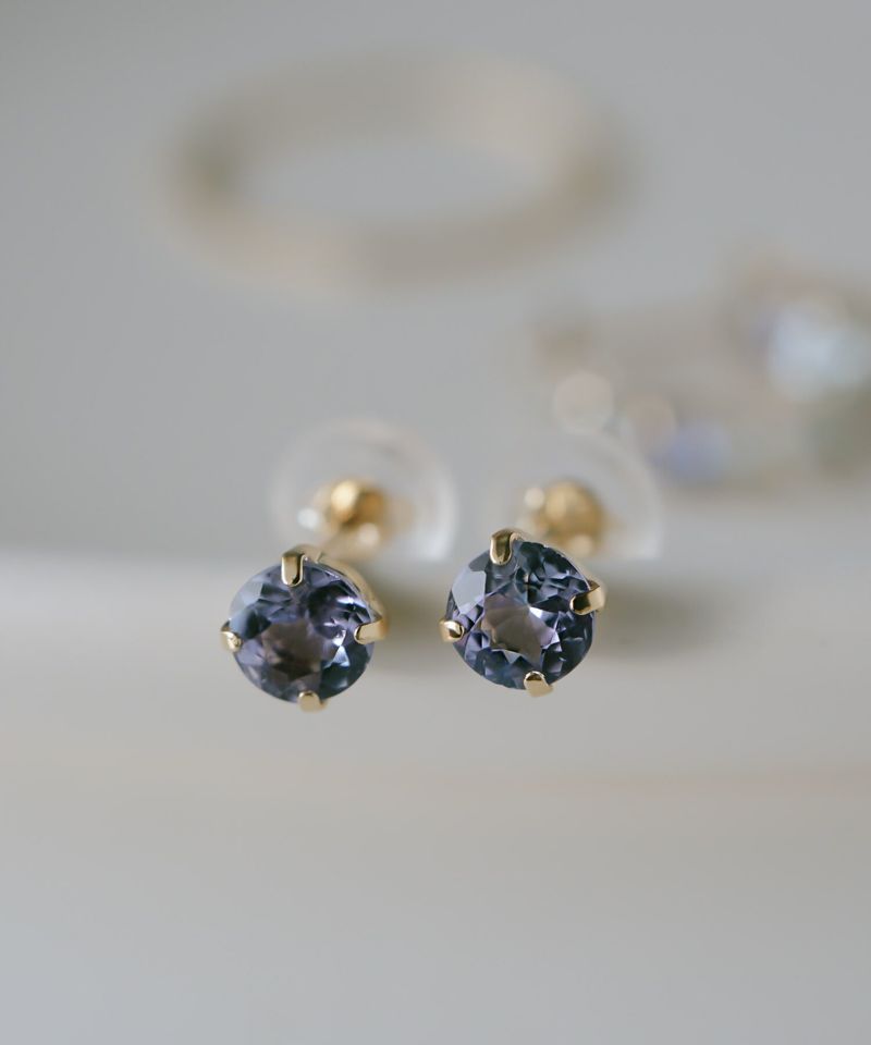 ピアス 一粒 天然石 【enlille-nova エンリル・ノヴァ】  ゴールド K10 金属アレルギー対応 タンザナイト ブルートパーズ トルマリン  ブランド 10K 10金 小さめ 小さい 小ぶり 大人 おしゃれ シンプル レディース  誕生石 エレガント 石 パワーストーン お守り 軽量 推し色