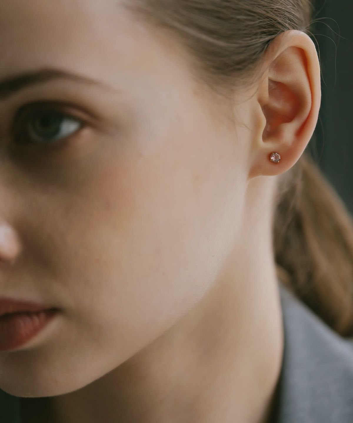 ピアス 一粒 天然石 【enlille-nova エンリル・ノヴァ】  ゴールド K10 金属アレルギー対応 タンザナイト ブルートパーズ トルマリン  ブランド 10K 10金 小さめ 小さい 小ぶり 大人 おしゃれ シンプル レディース  誕生石 エレガント 石 パワーストーン お守り 軽量 推し色