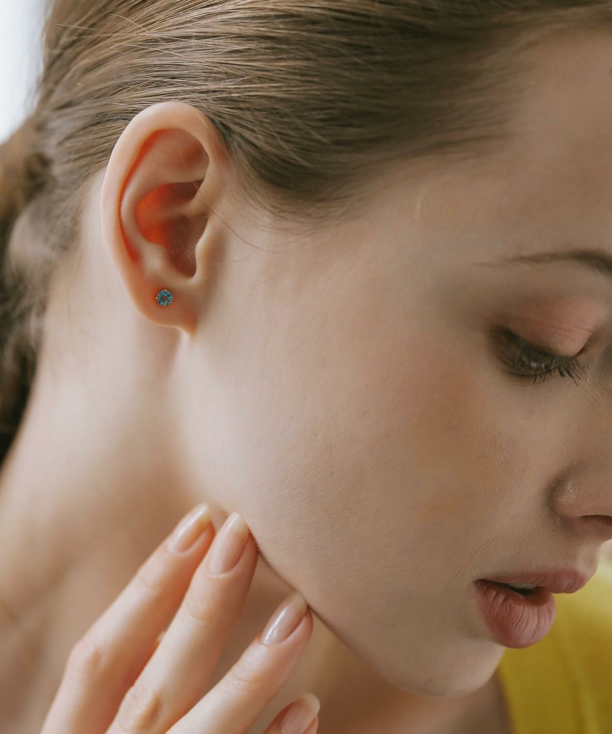 ピアス 一粒 天然石 【enlille-nova エンリル・ノヴァ】  ゴールド K10 金属アレルギー対応 タンザナイト ブルートパーズ トルマリン  ブランド 10K 10金 小さめ 小さい 小ぶり 大人 おしゃれ シンプル レディース  誕生石 エレガント 石 パワーストーン お守り 軽量 推し色