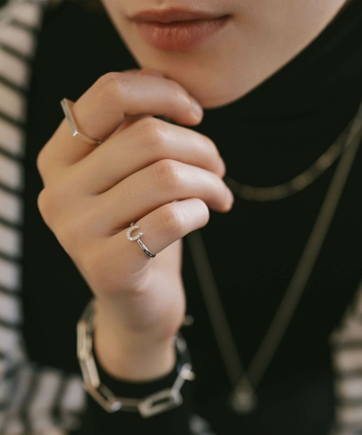 k10 ホワイトゴールド リング 指輪 レディース ダイヤ おしゃれ シンプル ピンキーリング 【equina エクイナ】 ダイヤモンド 指輪 10金 リング 10K プレゼント 女性 誕生日 母 還暦祝い 指輪 ブランド 人気 20代 30代 40代 50代 プレゼント 大人 ピンキー リング