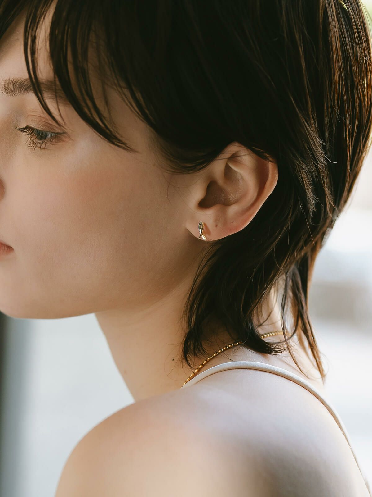 18k つけっぱなし ピアス  【elpia-pe エルピア】 k18 18金 ピアス ゴールド金属アレルギー リボン 小さめ 小ぶり 小さい シンプル 上品 繊細 エレガント 可愛い カジュアル フォーマル レディース ジュエリー アクセサリー 軽量 アウェアネスリボン ループリボン