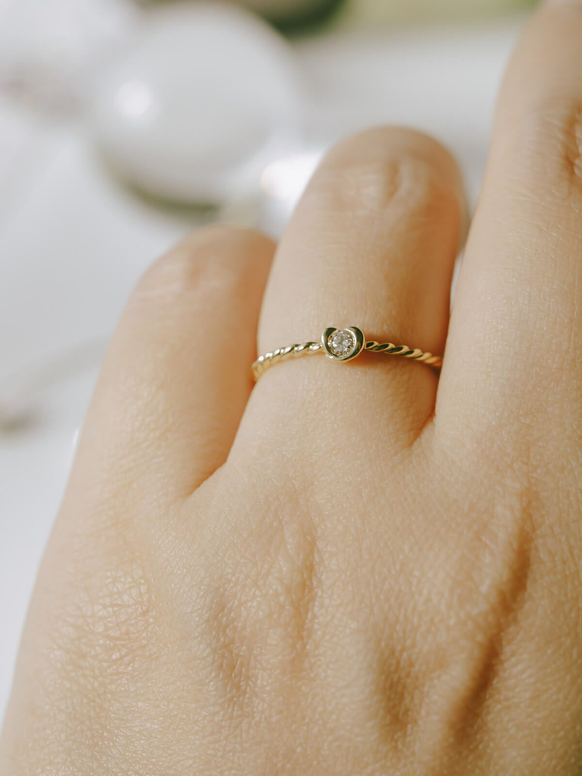 ダイヤ 指輪 ダイヤモンド 18金 リング k18 シンプル 【meon メオン】 18k リング ダイヤ レディース ゴールド 誕生石 パワーストーン 指輪 レディース おしゃれ つけっぱなし 華奢 リング 重ね 付け 重ねづけ 繊細 リング