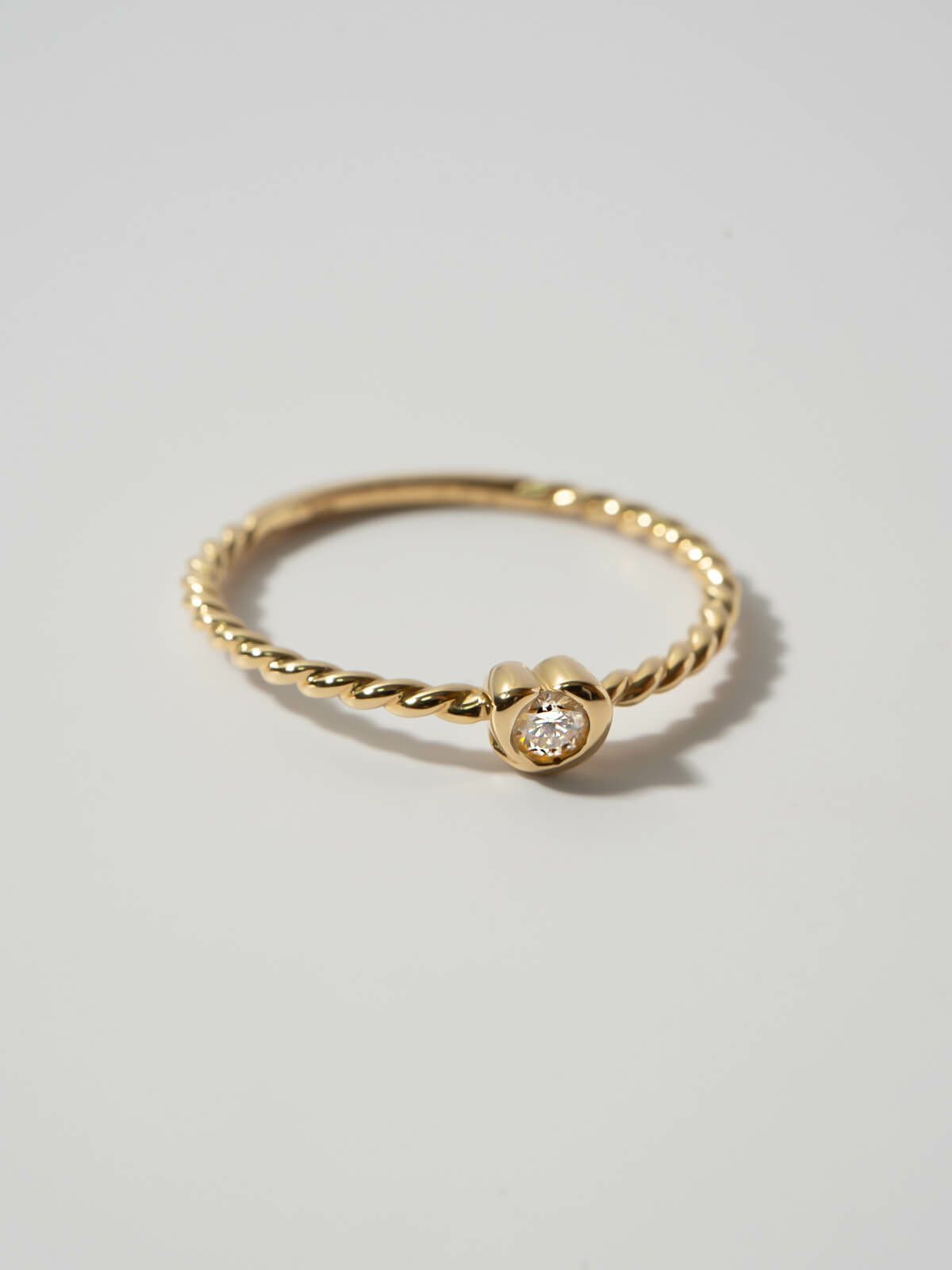 ダイヤ 指輪 ダイヤモンド 18金 リング k18 シンプル 【meon メオン】 18k リング ダイヤ レディース ゴールド 誕生石 パワーストーン 指輪 レディース おしゃれ つけっぱなし 華奢 リング 重ね 付け 重ねづけ 繊細 リング