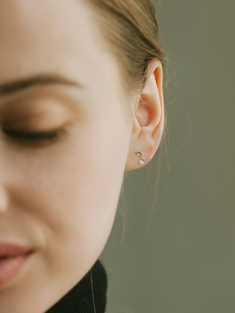 【数量限定】ダイヤモンド ピアス 一粒 プラチナ 計0.2ct【asteri-nanoaアステリ・ナノア】ダイヤ つけっぱなしピアス 金属アレルギー対応 おしゃれ シンプル 女性 誕生石 極小 ダイヤ レディース