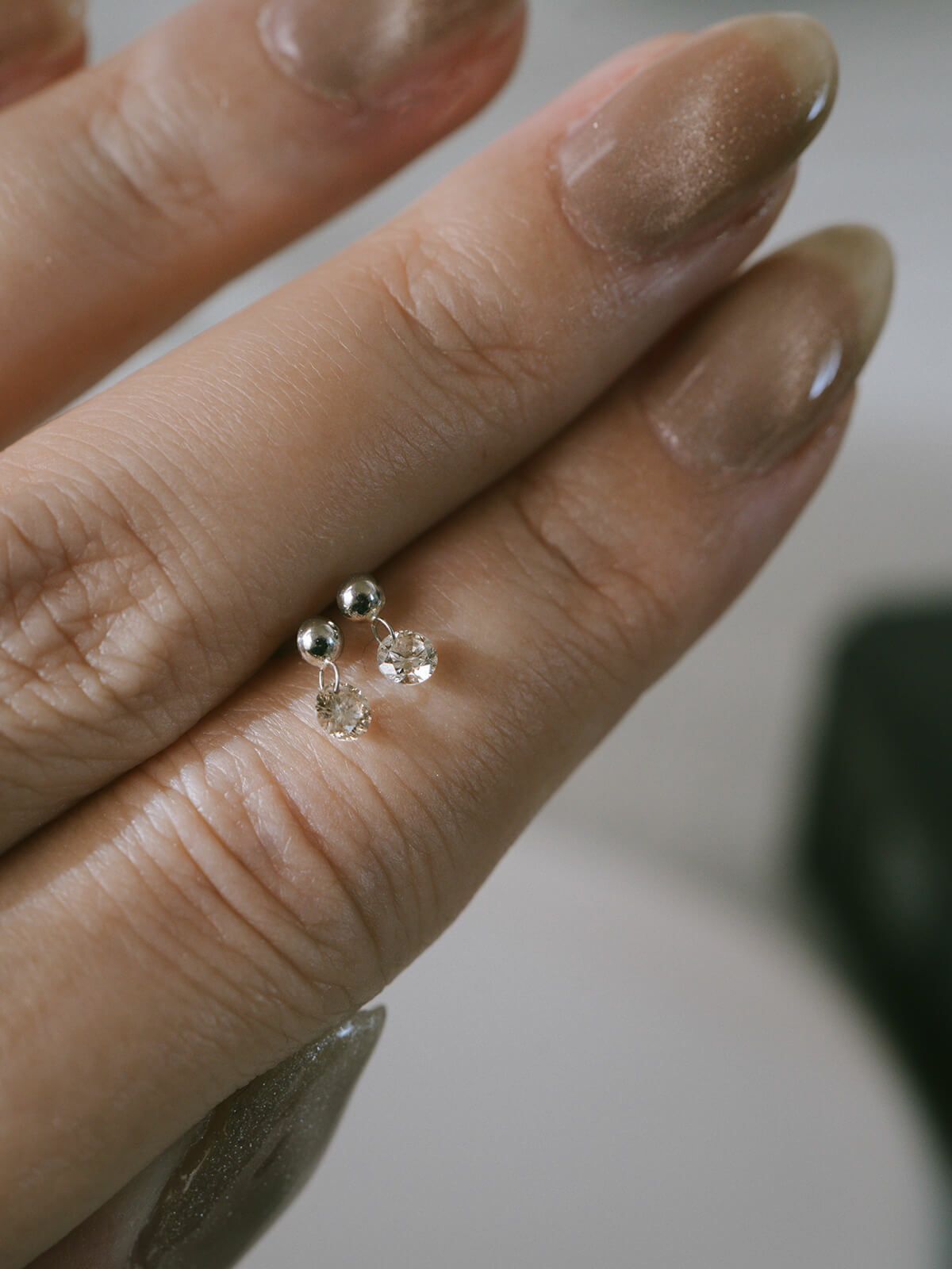 【数量限定】ダイヤモンド ピアス 一粒 プラチナ 計0.2ct【asteri-nanoaアステリ・ナノア】ダイヤ つけっぱなしピアス 金属アレルギー対応 おしゃれ シンプル 女性 誕生石 極小 ダイヤ レディース