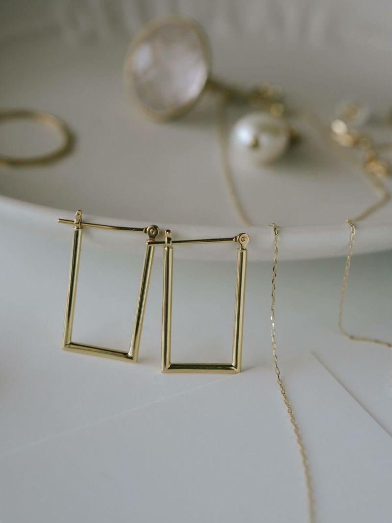 フープ ピアス 金属アレルギー対応 18K 18金 K18 フープピアス 【elpota エルポタ】 メンズ ピアス レディース 大人 可愛い ジュエリー アクセサリー プレゼント 女性 ギフト 誕生日 彼女 ピアス モード モード系 大きめ おしゃれ 軽量