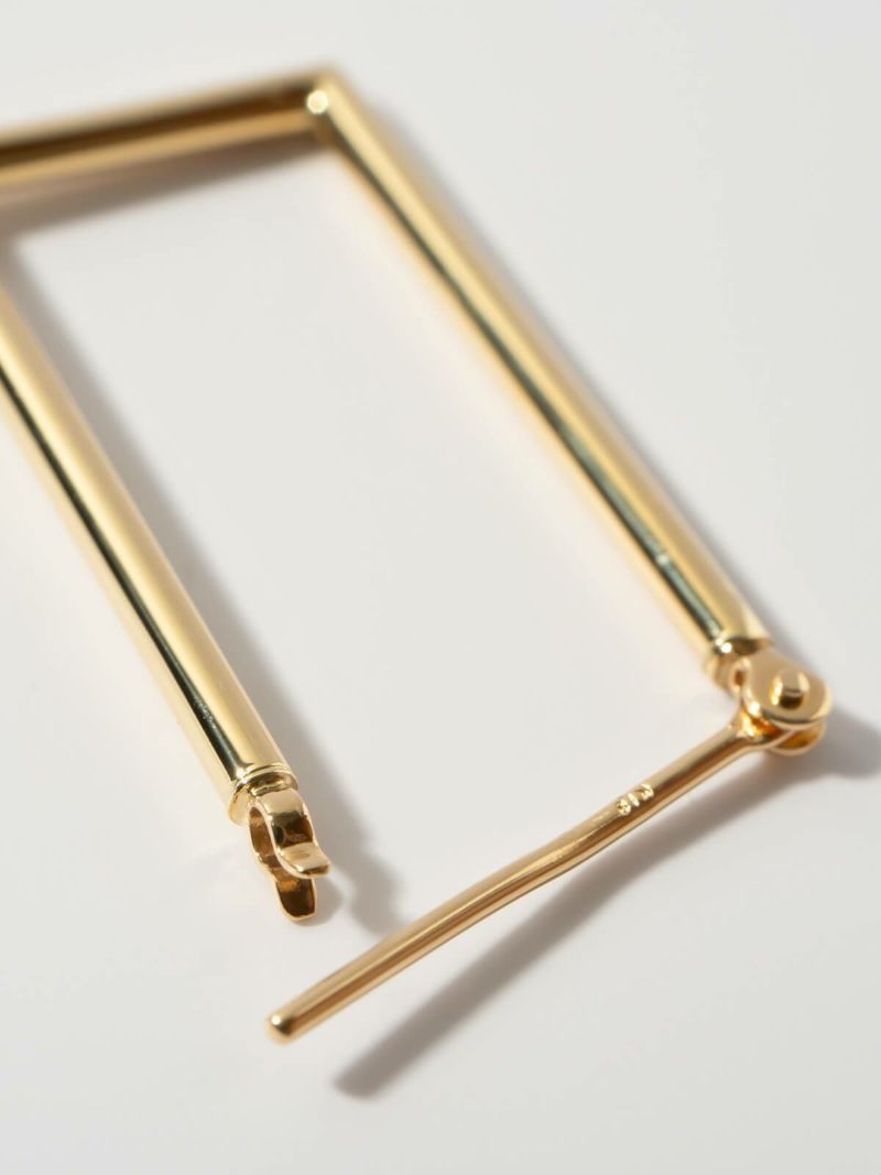 フープ ピアス 金属アレルギー対応 18K 18金 K18 フープピアス 【elpota エルポタ】 メンズ ピアス レディース 大人 可愛い ジュエリー アクセサリー プレゼント 女性 ギフト 誕生日 彼女 ピアス モード モード系 大きめ おしゃれ 軽量