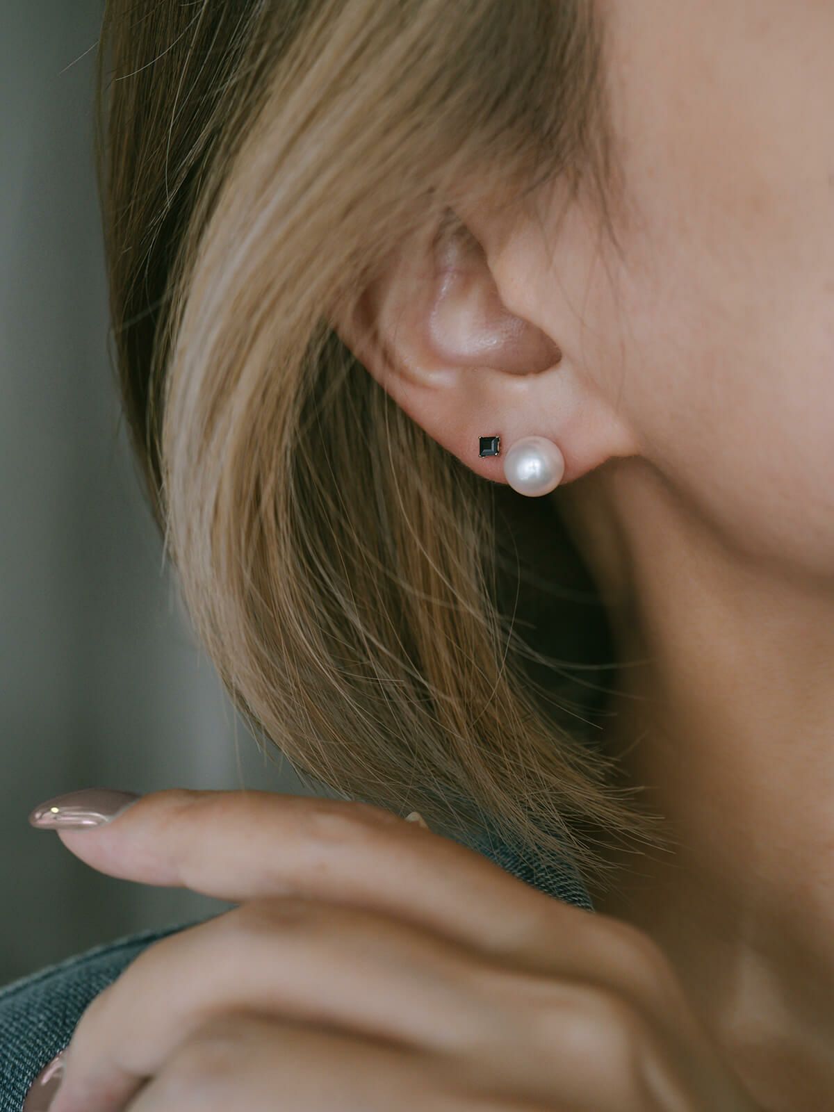 2つ目、3つ目ピアスホールのサブピアスとして*