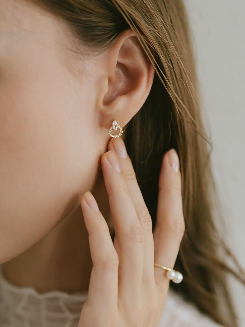 ゴールド 18k ダイヤ ピアス キラキラ レディース