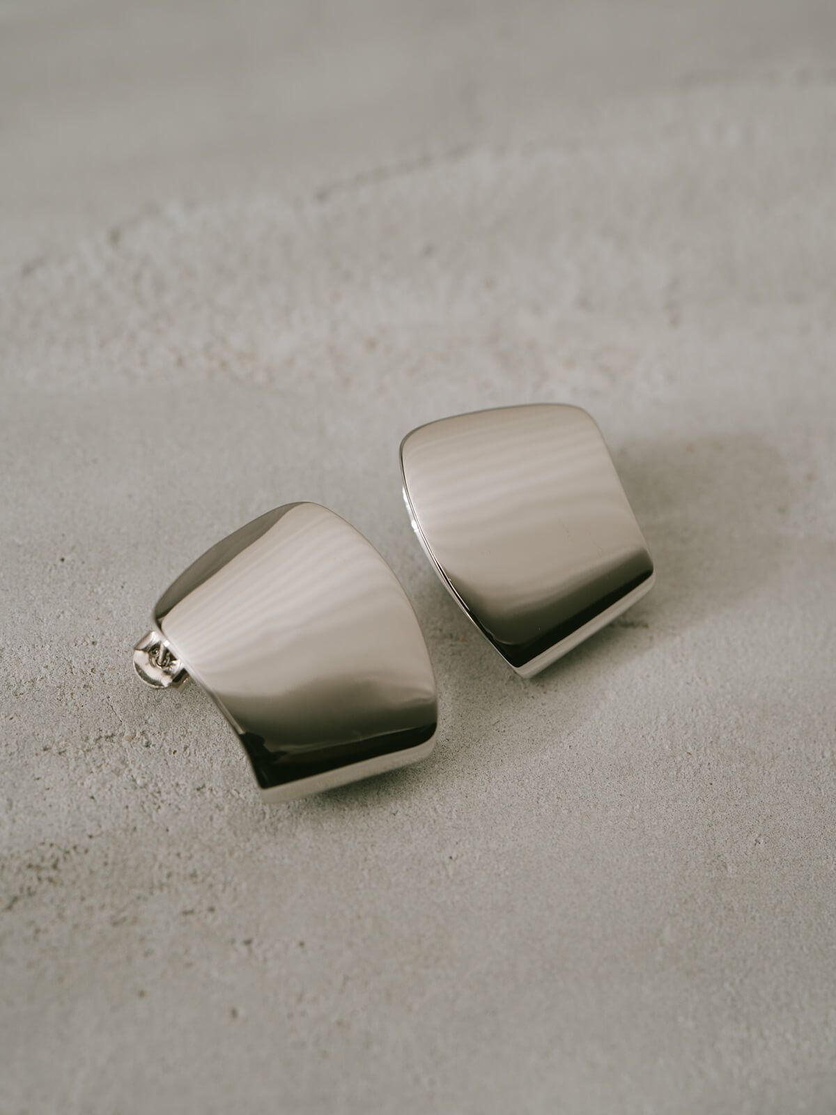 大ぶり ピアス レディース シンプル 大きめ ブランド【mirava ミラヴァ】