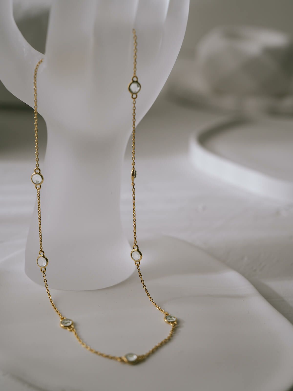 ネックレス レディース 天然石 シンプル 【quinelle クィネル】 チョーカー ホワイトクォーツ クリスタル ゴールド シルバー925 大人 カジュアル 金属アレルギー ジュエリー ネックレス チェーン シルバー かわいい おしゃれ