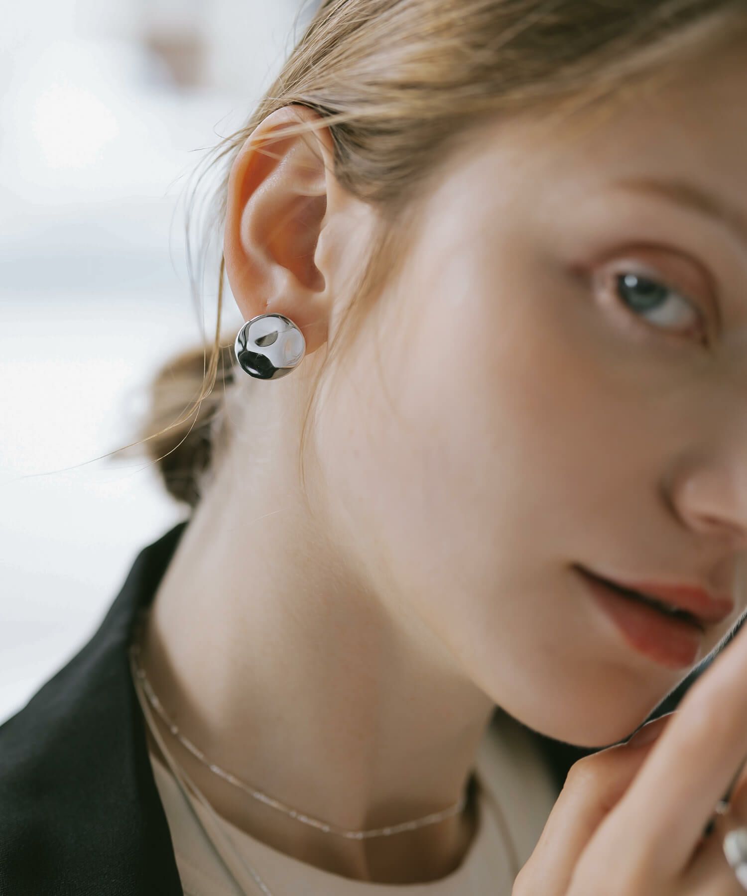 シンプルな大ぶりピアス シルバー925 レディース ブランド