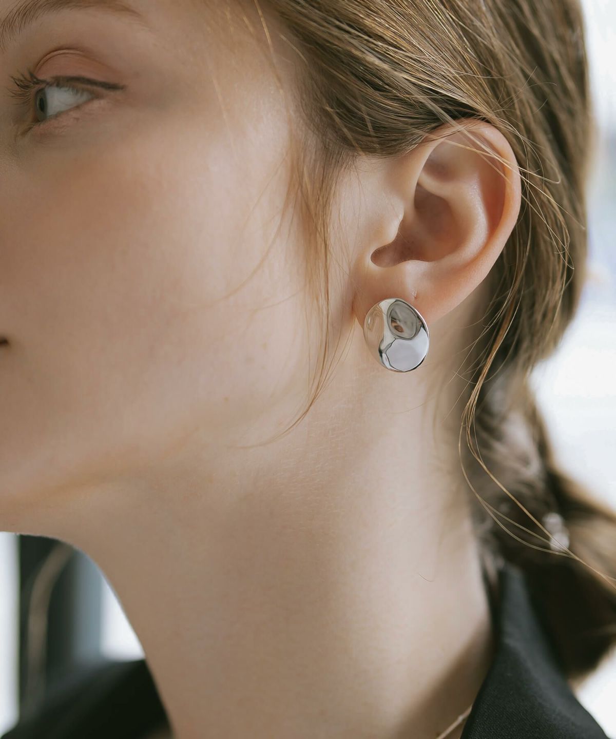 シンプルな大ぶりピアス シルバー925 レディース ブランド