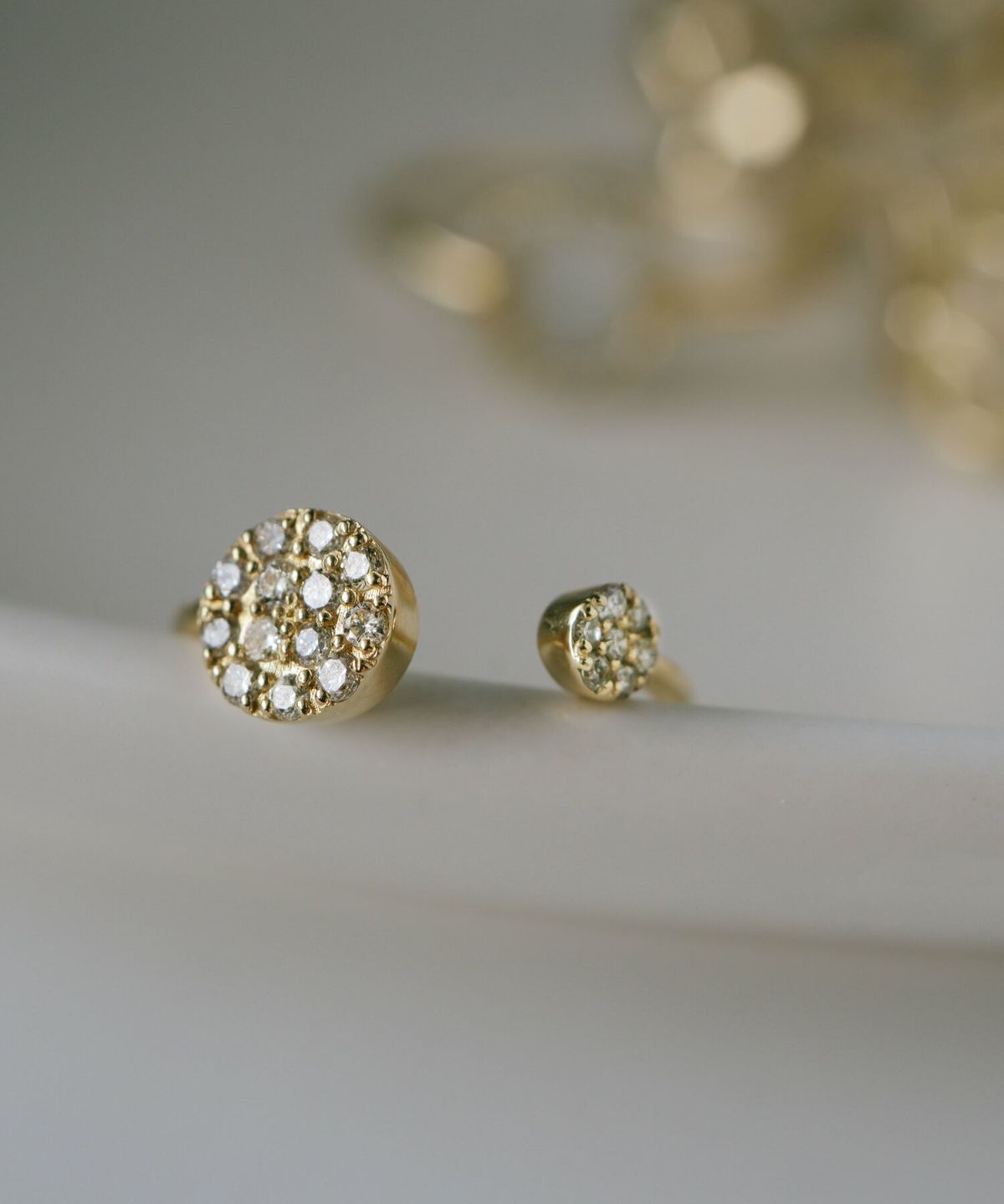 ピンキーリング k18 ダイヤ リング 指輪 ダイヤモンド 18金 シンプル 【thelaia-r テライア】 ダイヤモンドリング ファランジリング 関節リング 18k ゴールド 誕生石 レディース おしゃれ つけっぱなし 華奢 リング 重ね 付け 重ねづけ 繊細 受注生産