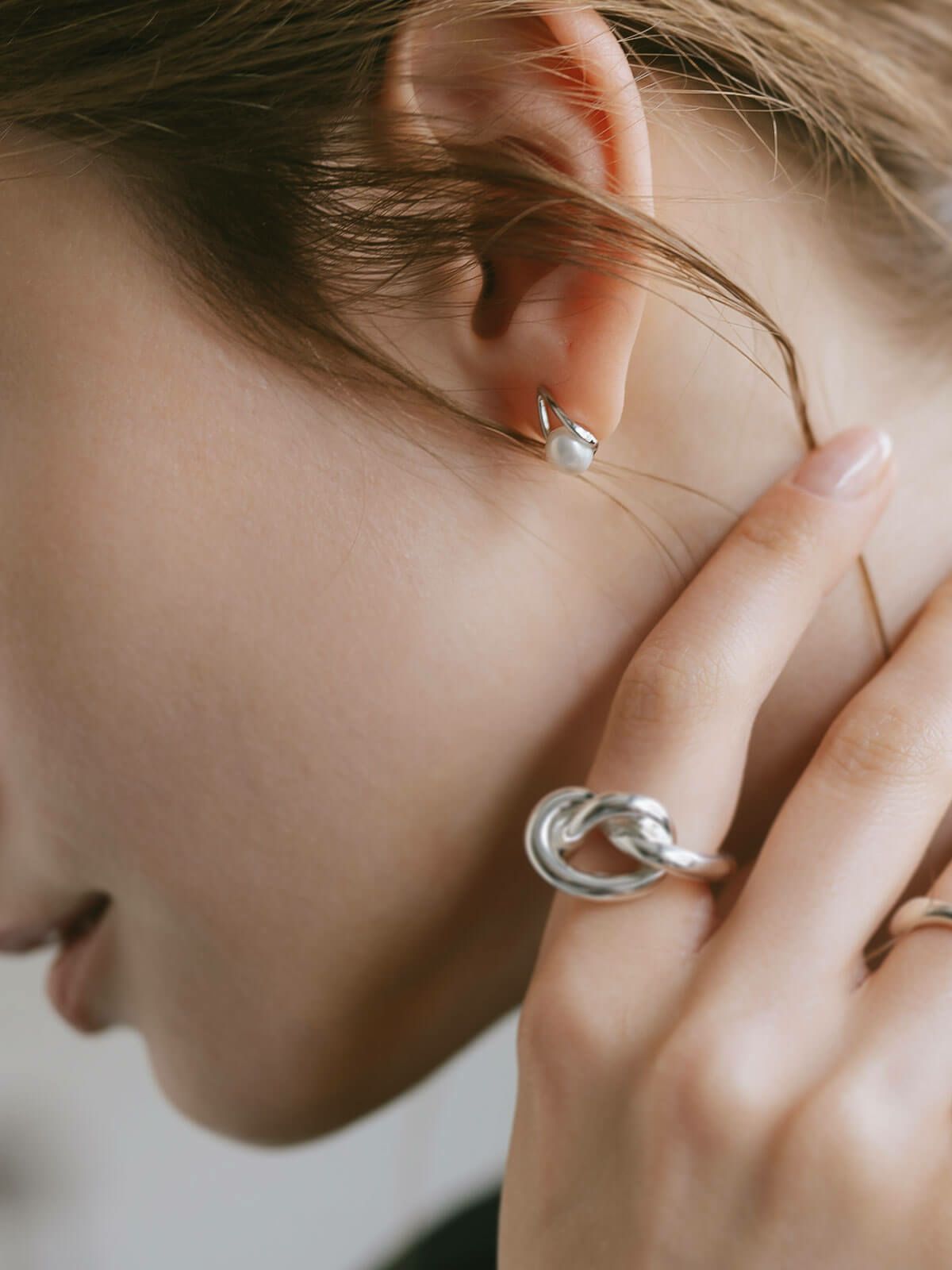 パール ピアス 一粒 ドロップ ぶら下がり シルバー925 金属アレルギー対応 フープ 【arne アルメ】 ドロップピアス 18k 仕上げ ピアス 真珠 普段 使い シルバー ゴールド ニッケルフリー シンプル ギフト プレゼント 女性 誕生日 クリスマス バレンタイン