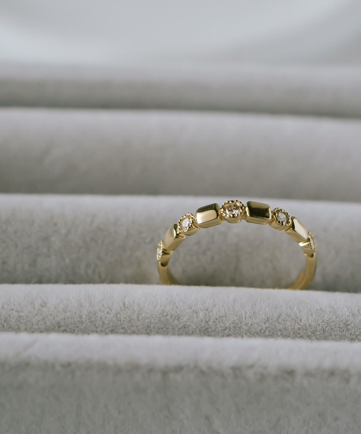 ピンキーリング k18 ダイヤ リング 指輪 ダイヤモンド 18金 シンプル 【tessera-r テセラ】 ダイヤモンドリング ファランジリング 関節リング 18k ゴールド 誕生石 レディース おしゃれ つけっぱなし 華奢 リング 重ね 付け 重ねづけ 繊細 受注生産