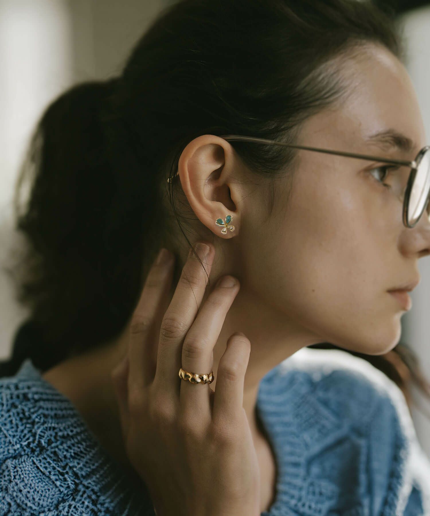 蝶 ピアス 10K 金属アレルギー 対応 【terra-papillon テラ・パピロン】 蝶々 バタフライ かわいい ピアス 10金 k10 色ーゴールド オパール 小さめ ピアス 小ぶり 大人 おしゃれ ピアス シンプル 小さい 誕生石 エレガント 石 パワーストーン お守り 繊細