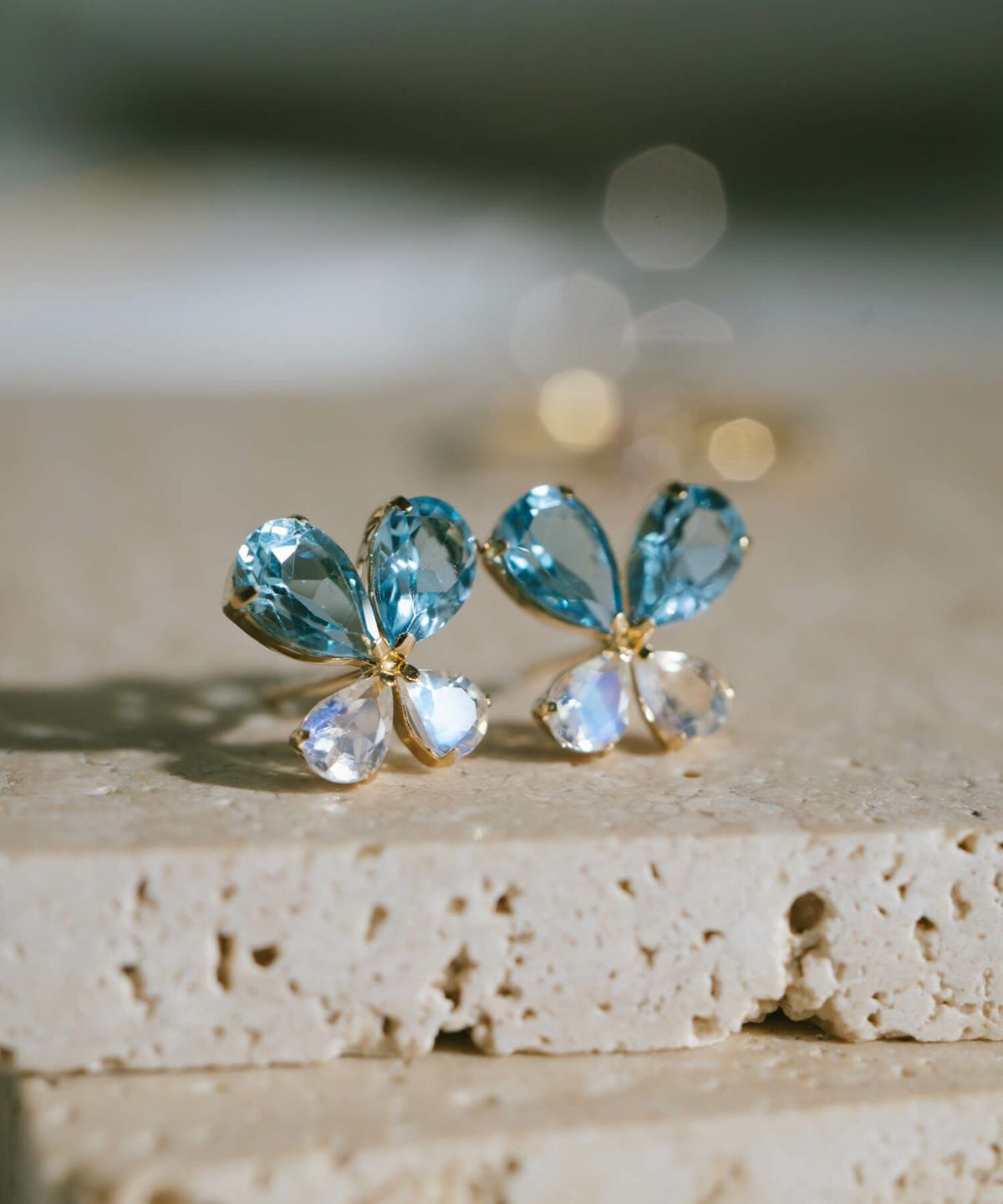 蝶 ピアス 10K 金属アレルギー 対応 【terra-papillon テラ・パピロン】 蝶々 バタフライ かわいい ピアス 10金 k10 色ーゴールド オパール 小さめ ピアス 小ぶり 大人 おしゃれ ピアス シンプル 小さい 誕生石 エレガント 石 パワーストーン お守り 繊細