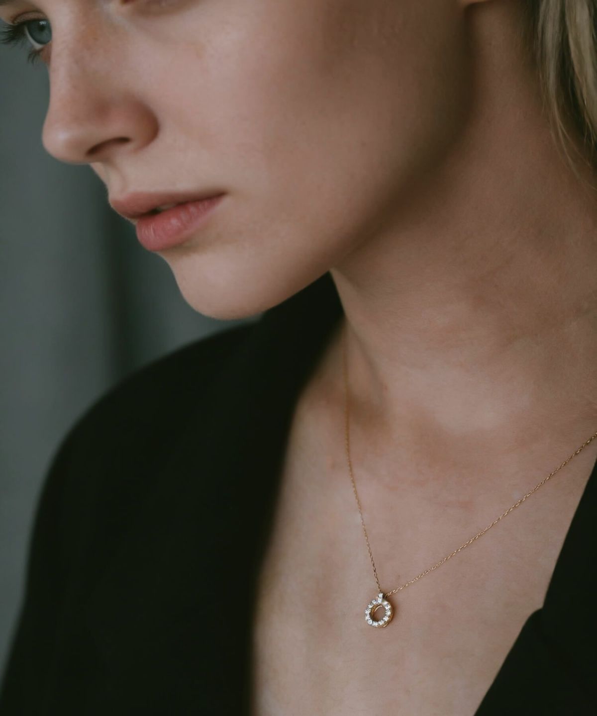 ゴールド １８K ダイヤモンド ネックレス レディース ブランド