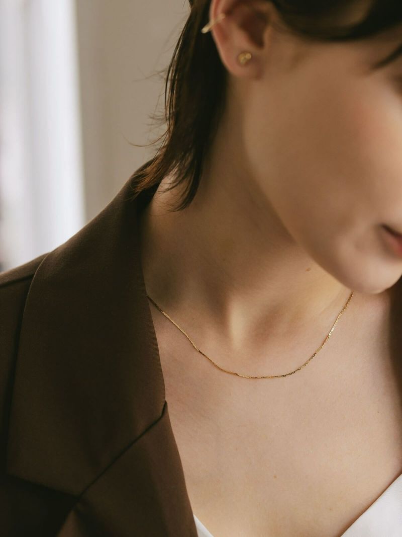 18金 ネックレス レディース 大人 チェーン 45cm 【ariadne-elne アリアドネ・エルネ】 ネックレス だけ 華奢 チェーンだけ 18K K18 ゴールド シンプル ゴールド スキンジュエリー 細い 大人 可愛い おしゃれ 軽量 普段使い 20代 30代 40代 50代 ギフト プレゼント 受注生産