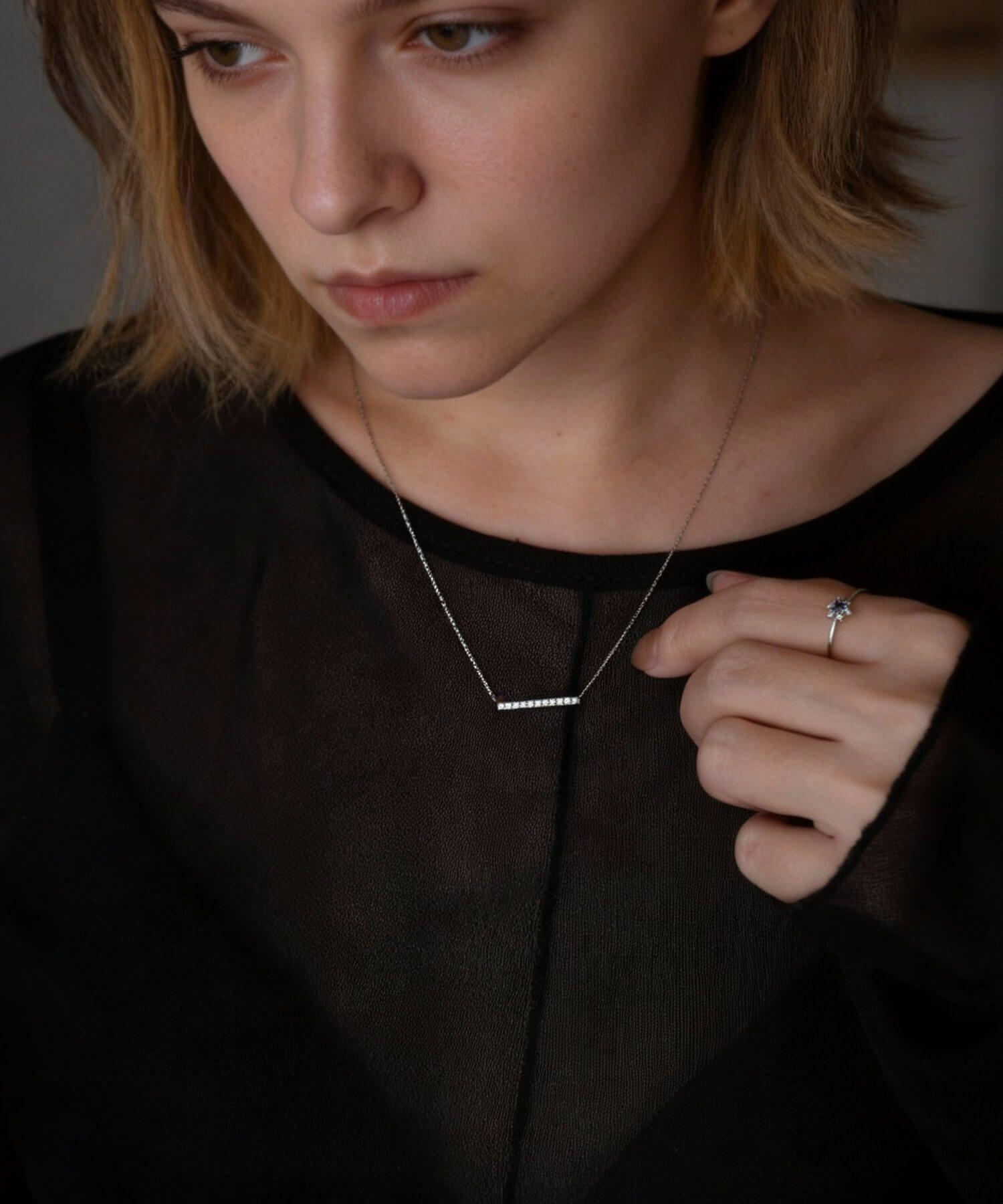 ネックレス ダイヤモンド 10金 18金 プラチナ チェーン レディース 金属アレルギー 【belie-nk ベリエ】 バー ライン ネックレス ダイヤ k18 k10 クリスマス ギフト 女性 プレゼント 大人 シンプル 華奢 緻密 細い 滑らか ネックレス 42cm 42センチ 上品 受注生産